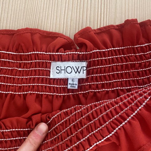 Showpo off the shoulder top in burnt orange/red colour - Picture 4 of 5